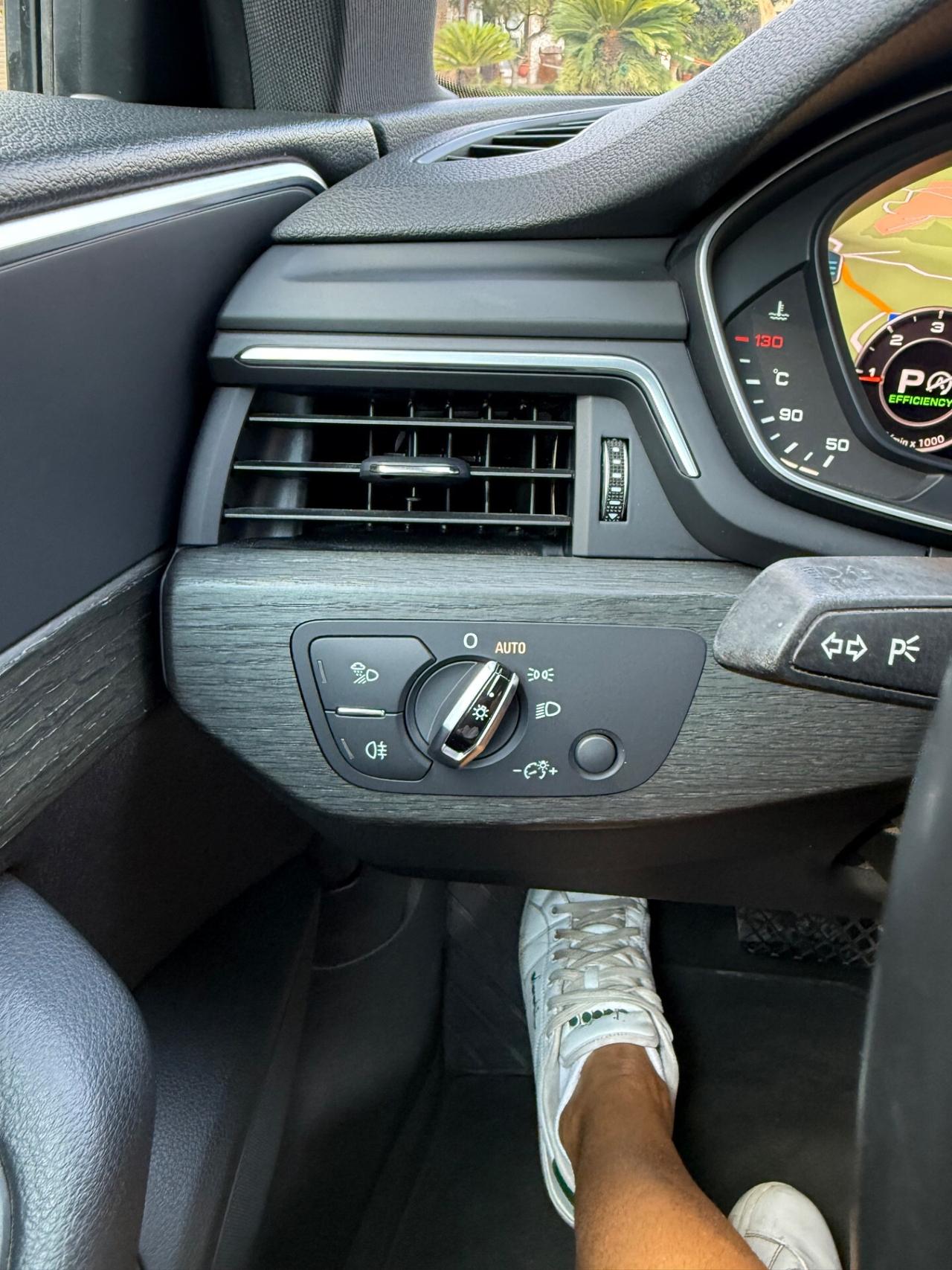 Audi A4 Avant 2.0 TDI 150 CV ultra Business Sport