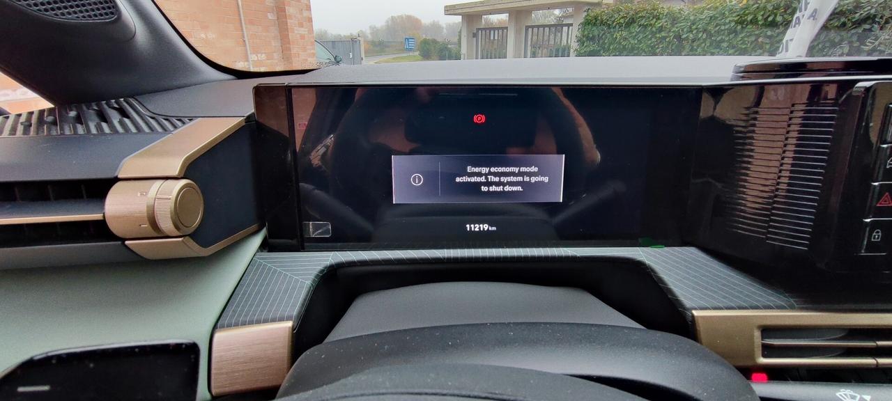 Lancia Ypsilon Hybrid e-DCT LX