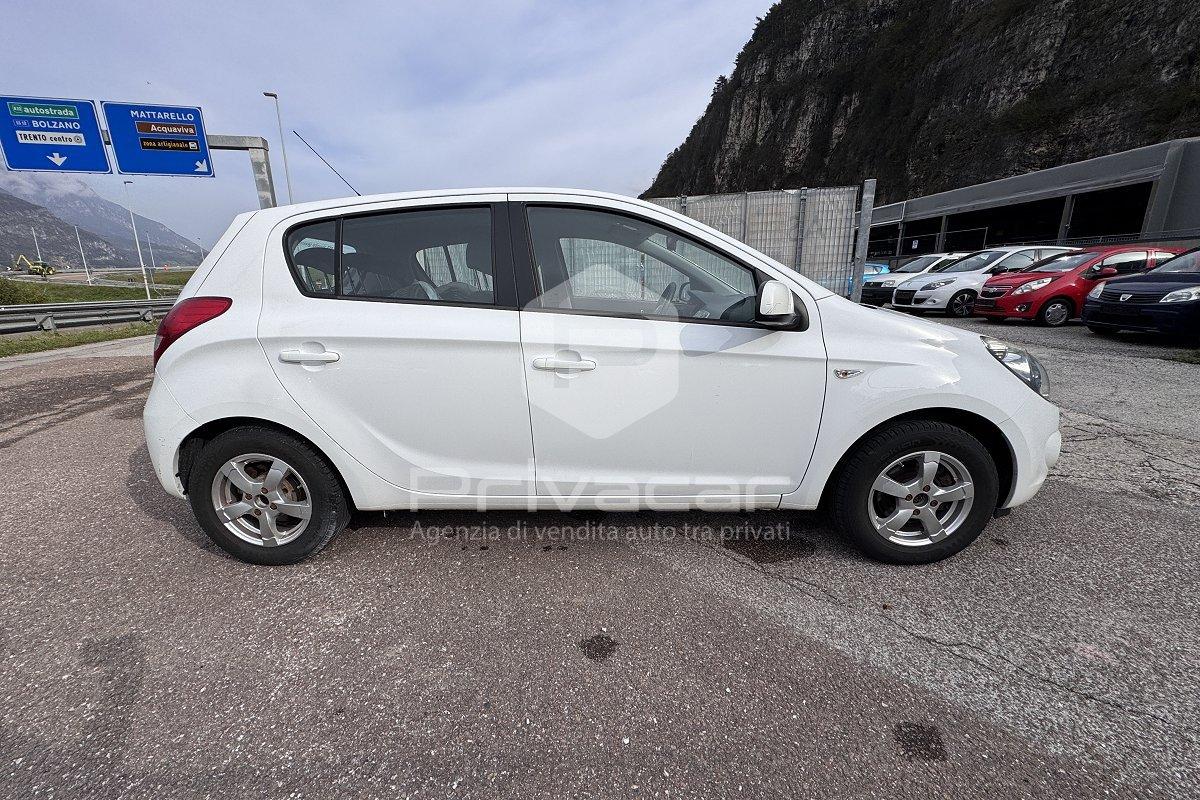 HYUNDAI i20 1.2 5p. Sound Edition