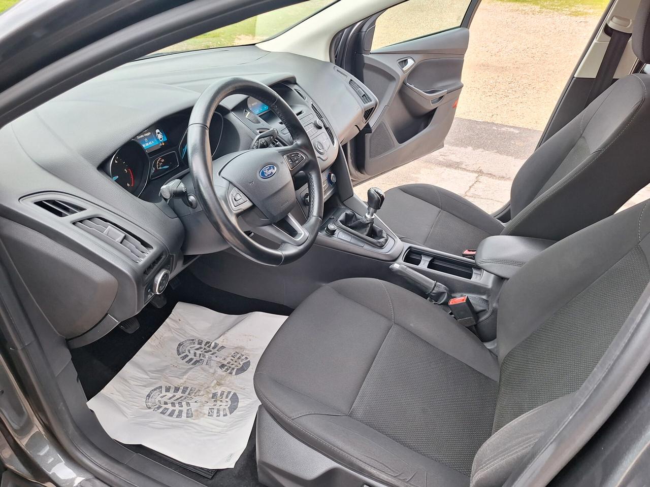 Ford Focus 1.5 TDCi BERLINA 124000 KM 2015