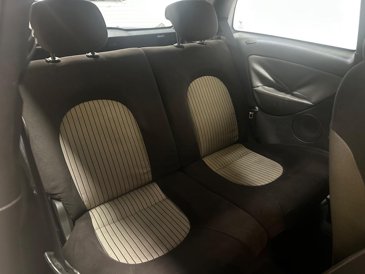 Lancia Ypsilon 1.3 MJT 90 CV Oro Bianco