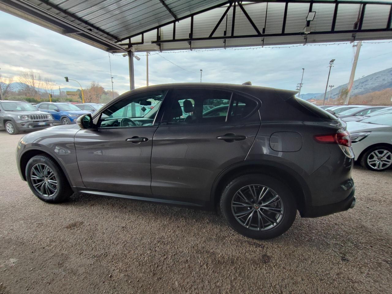 Alfa Romeo Stelvio 2.2 Turbodiesel 210 CV AT8 Q4 Executive