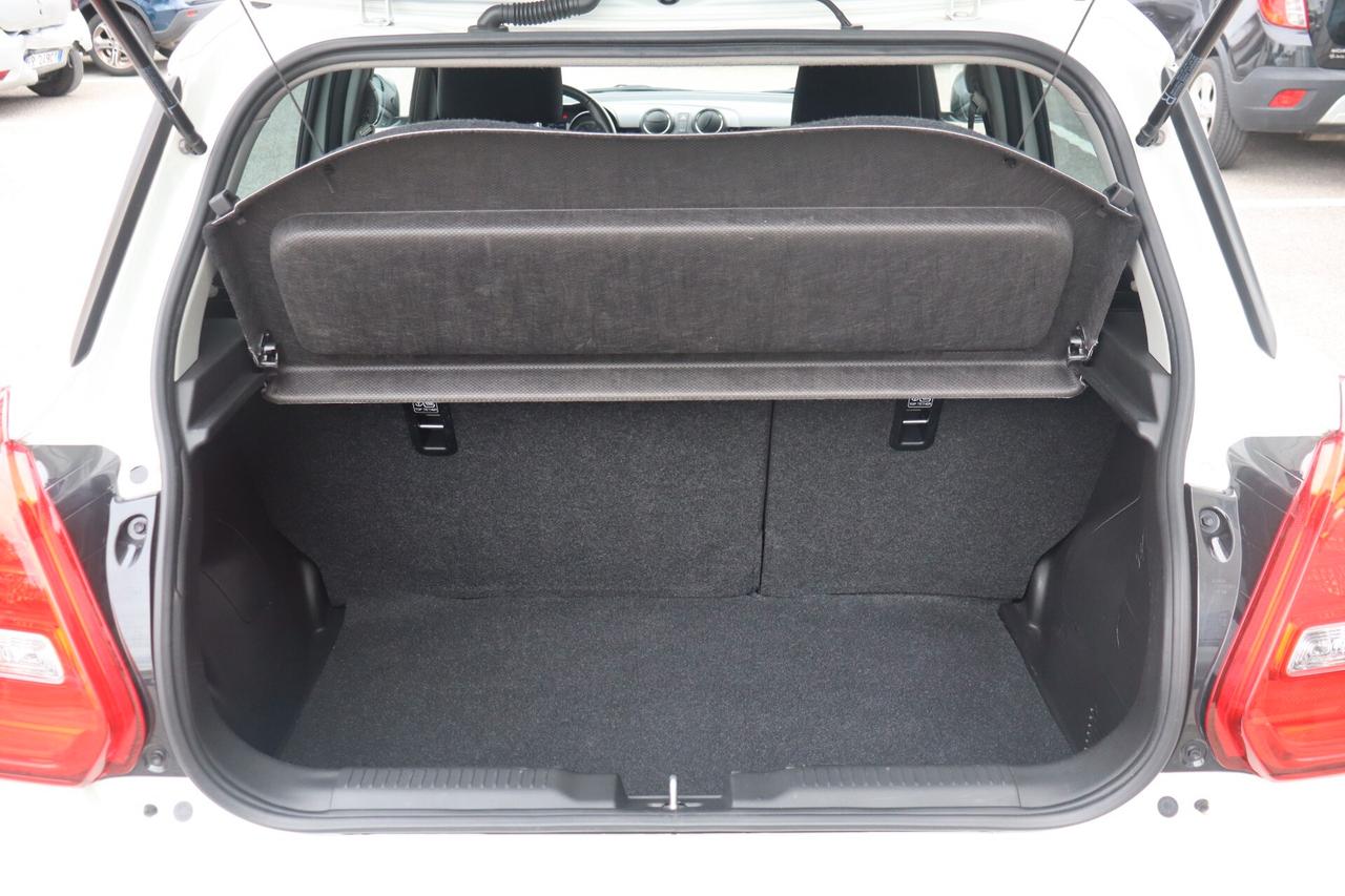 Suzuki Swift 1.2 Hybrid CVT Top
