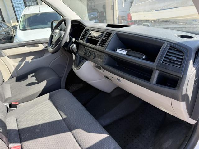 Volkswagen T6 Caravelle 2.0 TDI 150 DSG