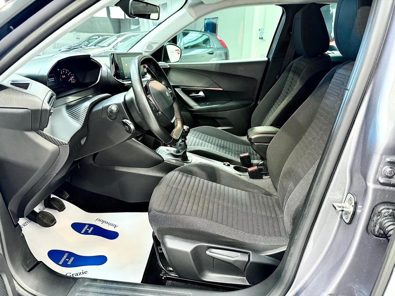 Peugeot 2008 PureTech 130 S&S EAT8 Active