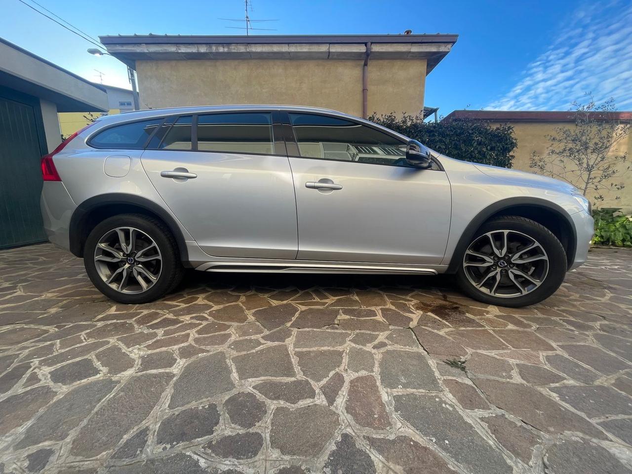 Volvo V60 2.0 D3