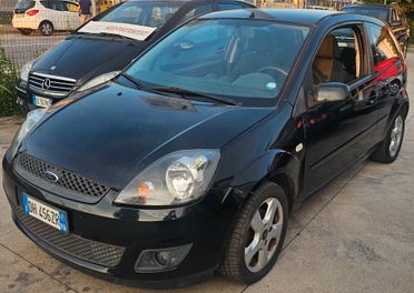 Ford Fiesta 1.4 GUIDABILE DA NEOPATENTATI