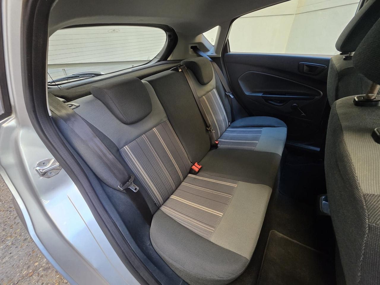 FORD FIESTA 1.4 96 CV AUTOMATICA