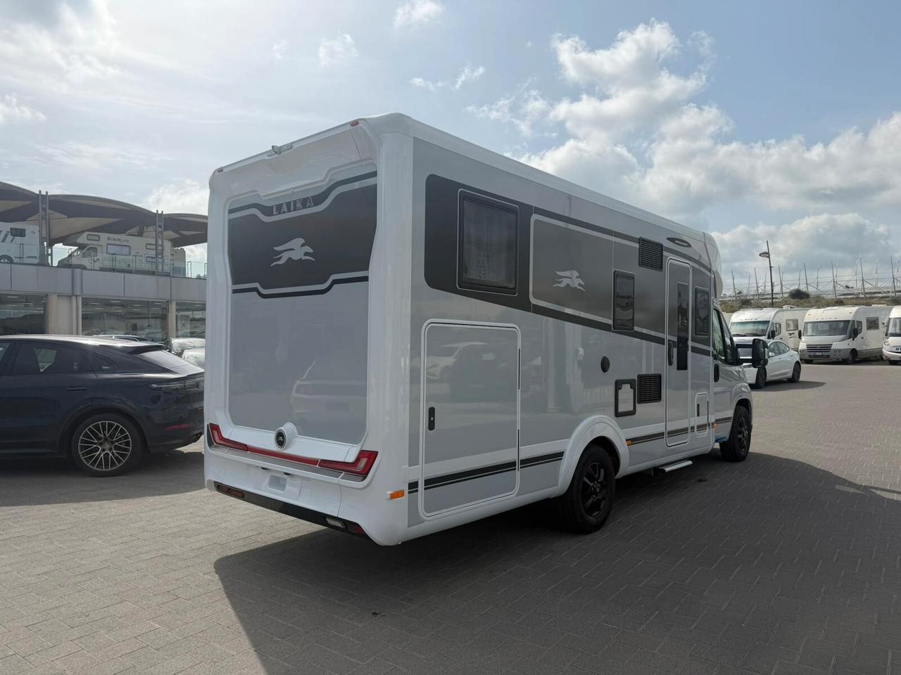 Laika L 4009 DS Titanio-Offerta