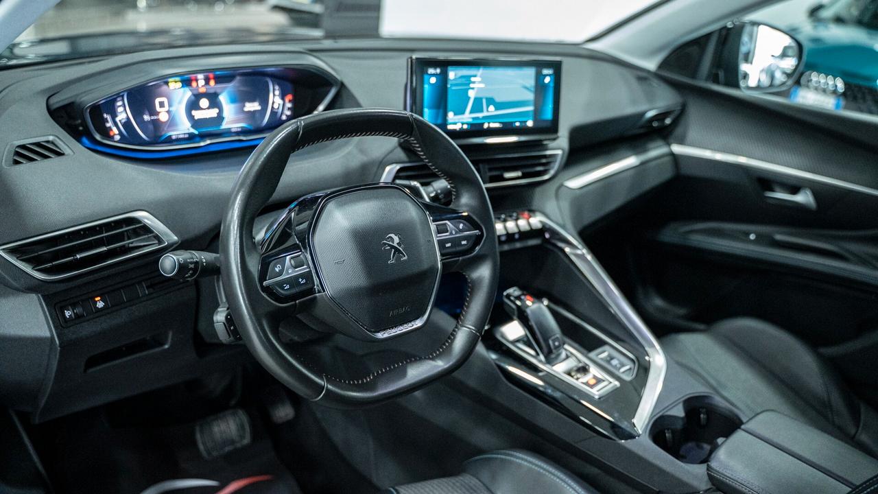 Peugeot 3008 1.5 BLUEHDI ALLURE PACK EAT8 S&S 131CV AUTO VIRTUAL FULL OPTIONAL