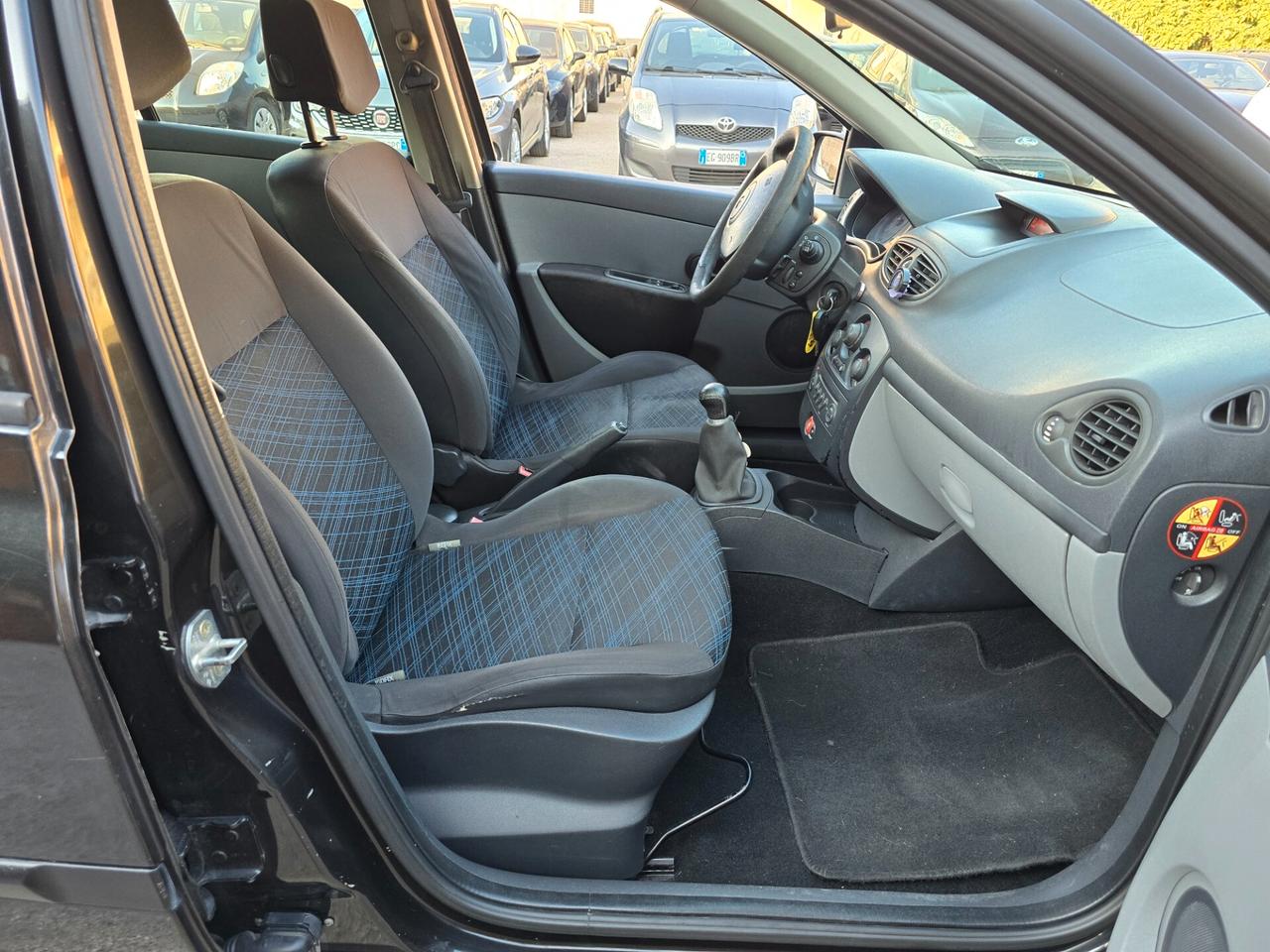 Renault Clio 1.5 dCi 85CV 5 porte full 2006