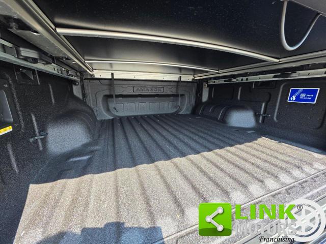 VOLKSWAGEN Amarok 2.0 tdi Style 4motion auto 205cv