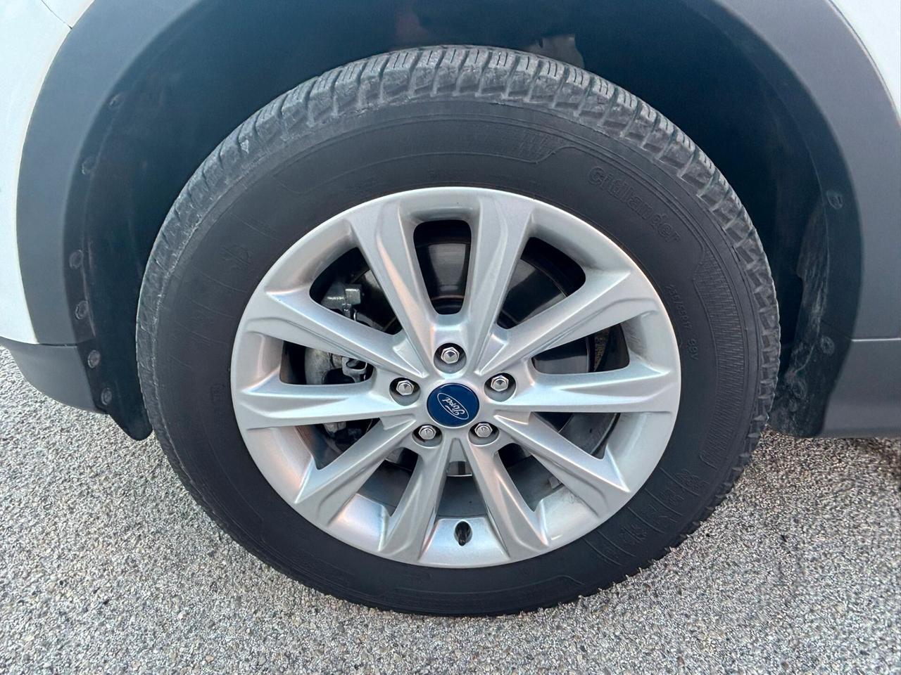 Ford Kuga 2.0 TDCI 150 CV S&S 4WD Titanium