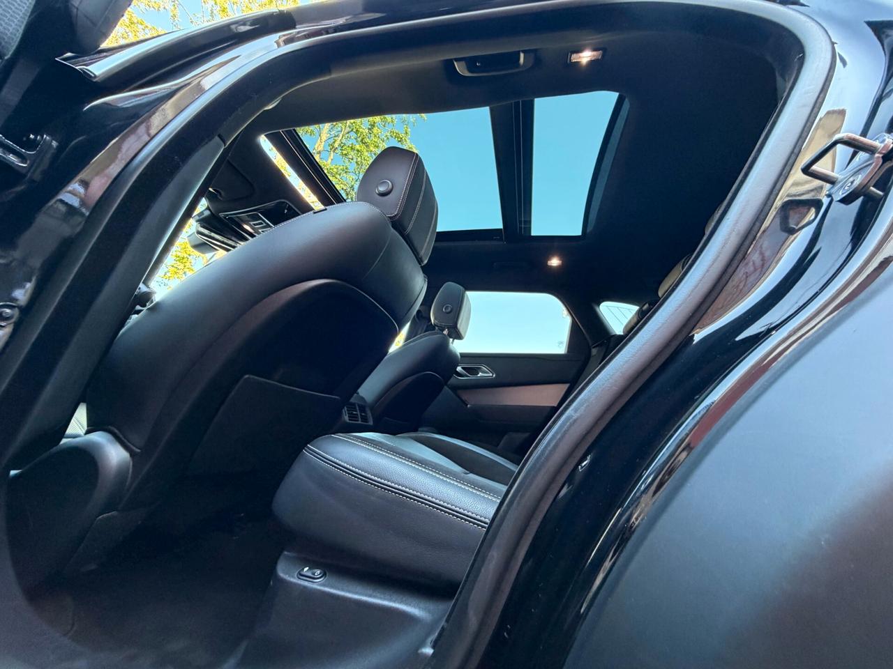 Land Rover Range Velar 2.0D I4 240 CV R-Dynamic HSE