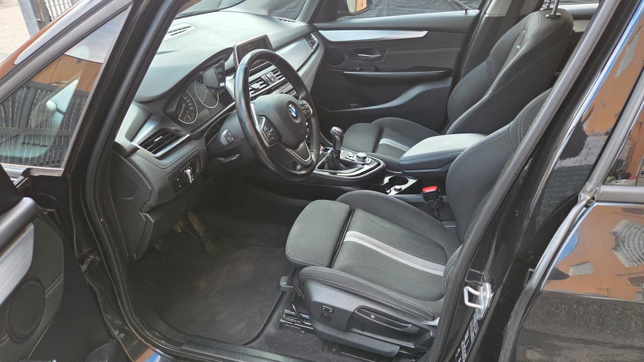 Bmw 2er Active Tourer 218i Luxury