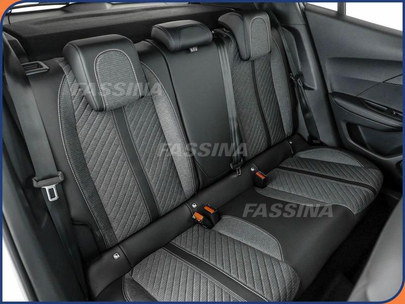 Peugeot 2008 PureTech 100 CV Allure