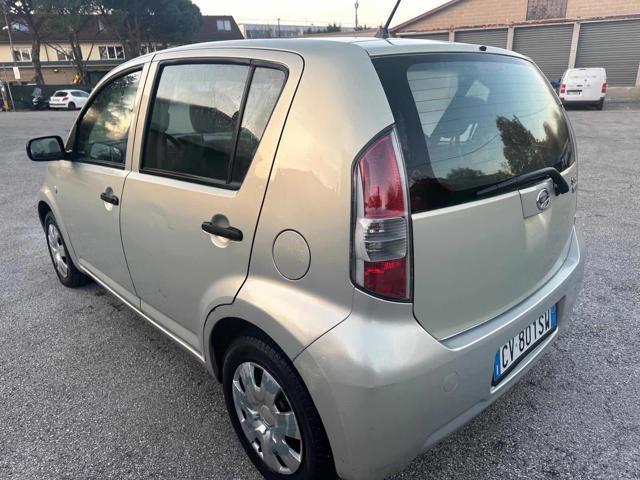 DAIHATSU Sirion senza nessun lavoro da fare Bellissima