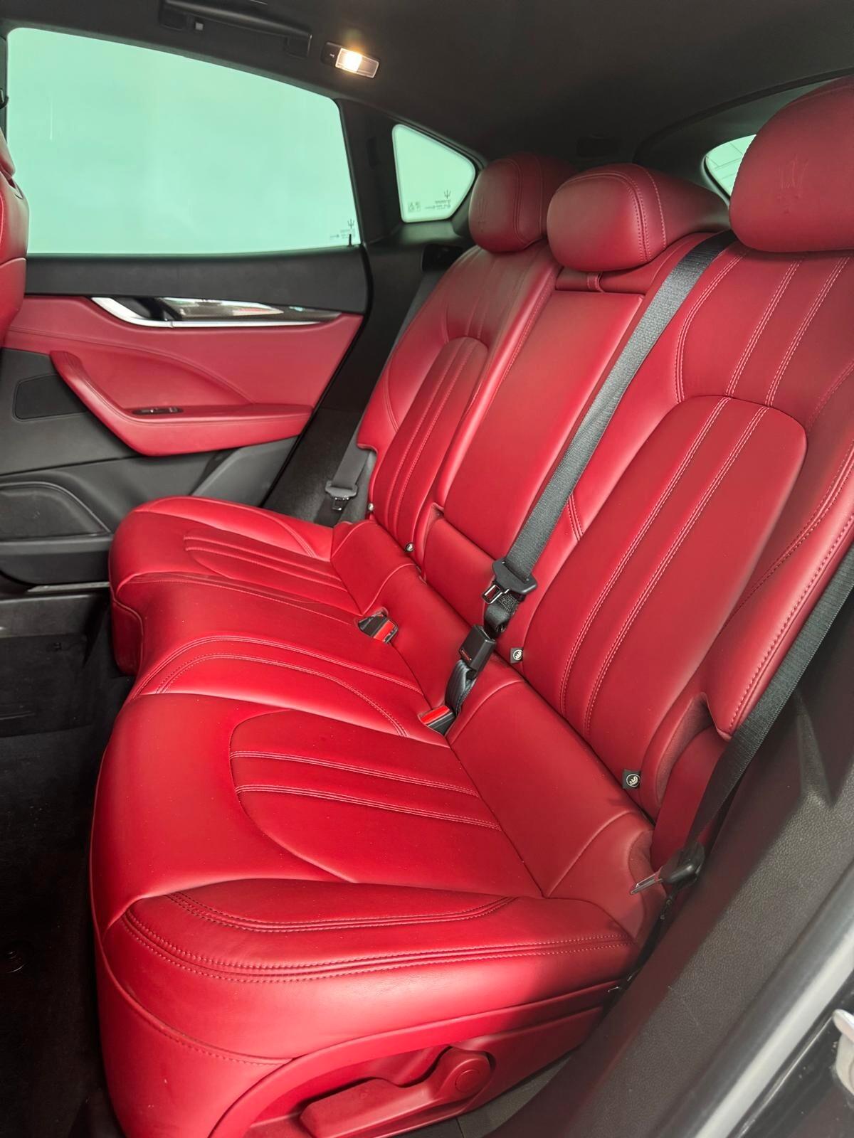 Maserati Levante V6 430 CV AWD SQ4