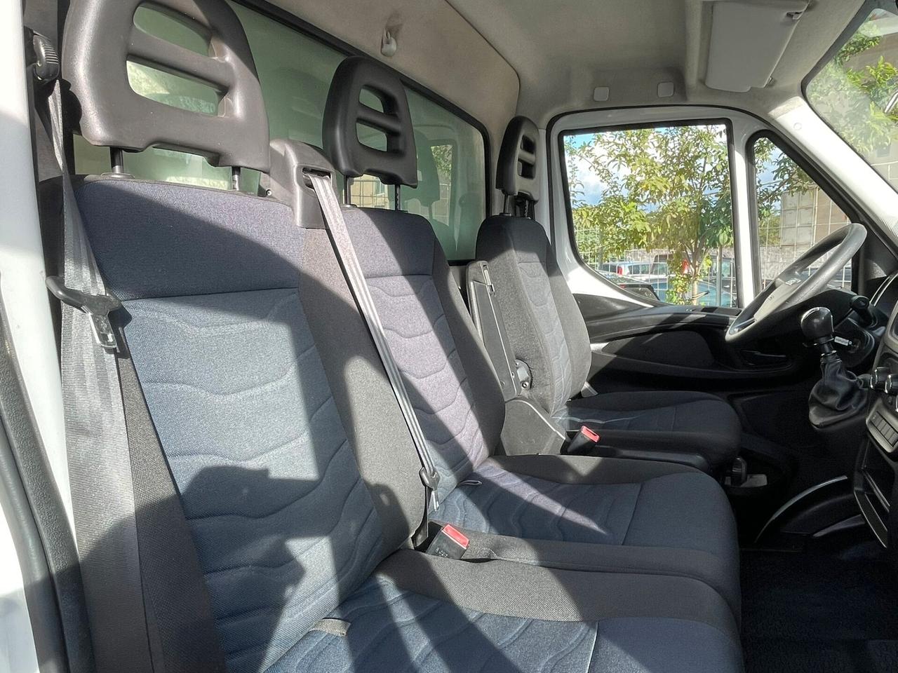 Iveco Daily 35c14 CON CASSA FURGONE BOX