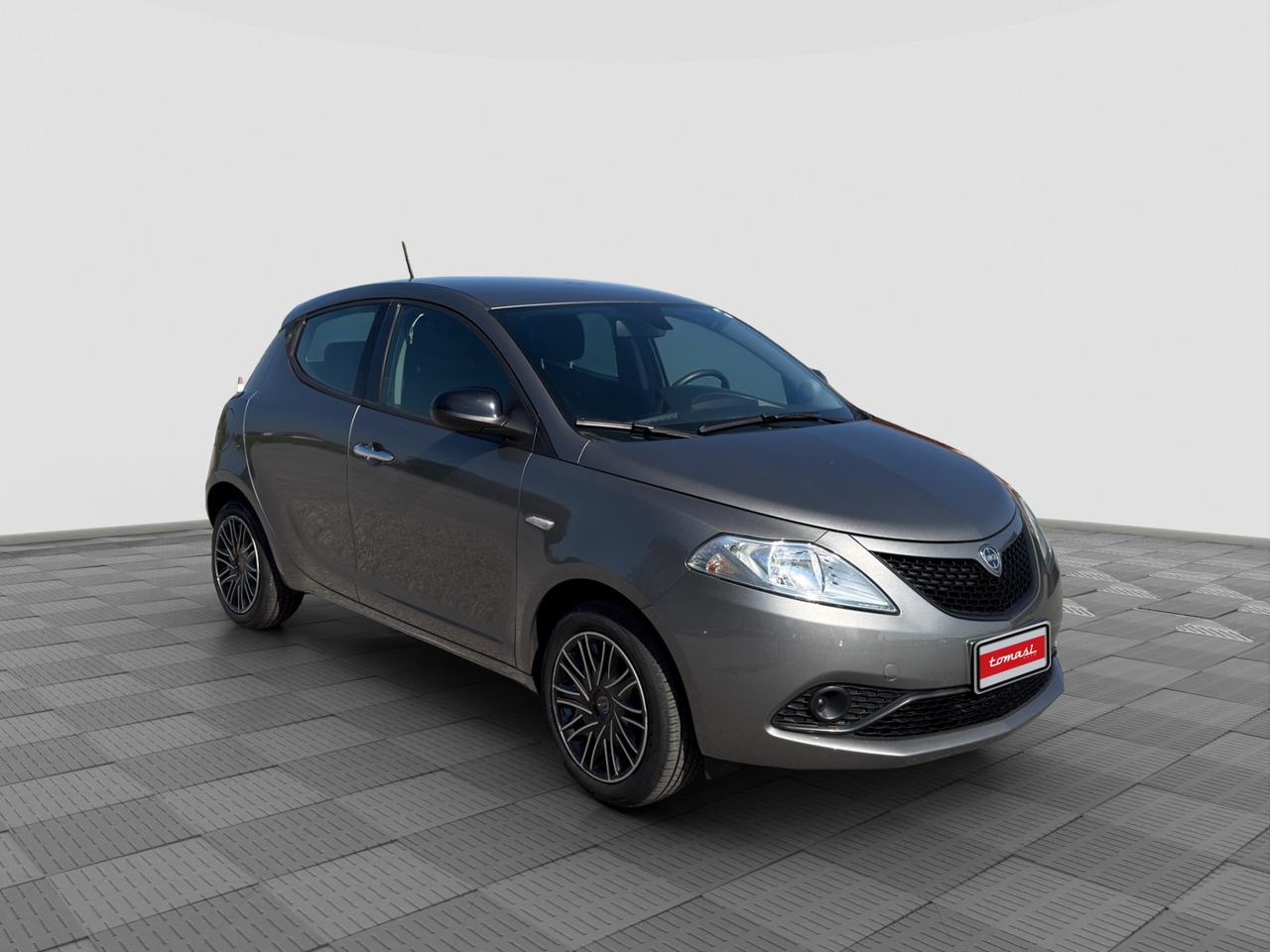 LANCIA Ypsilon 3ª serie Ypsilon 1.2 69 CV 5 porte S&S Gold