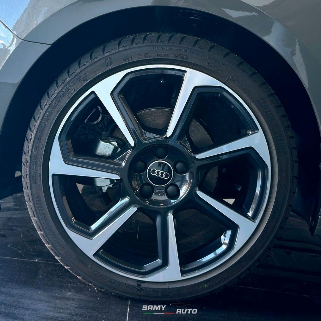 Audi A1 SPB 30 TFSI S tronic Identity Black