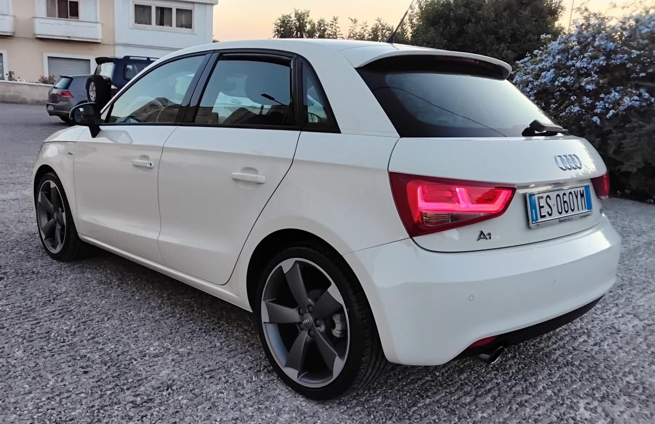 Audi A1 1.2 TFSI S line edition