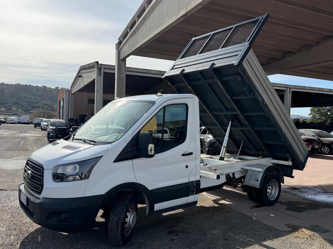 Ford Transit ribaltabile trilaterale patente B