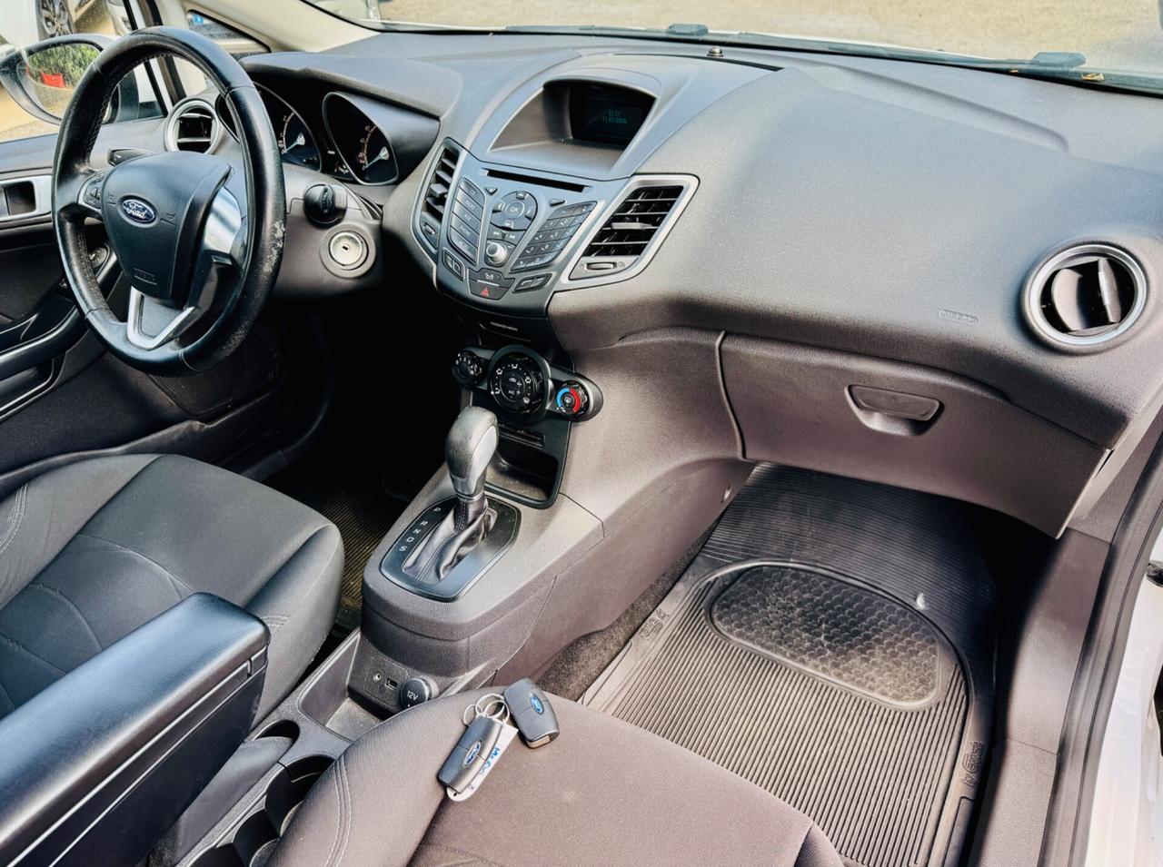 Ford Fiesta 1.0 EcoBoost 100CV AUTOMATICA!! !!!