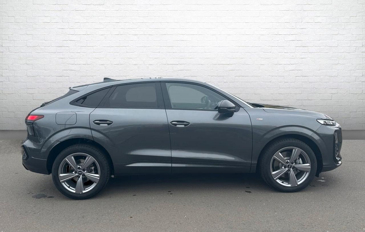 Audi Q3 40 TFSI quattro S tronic line edition