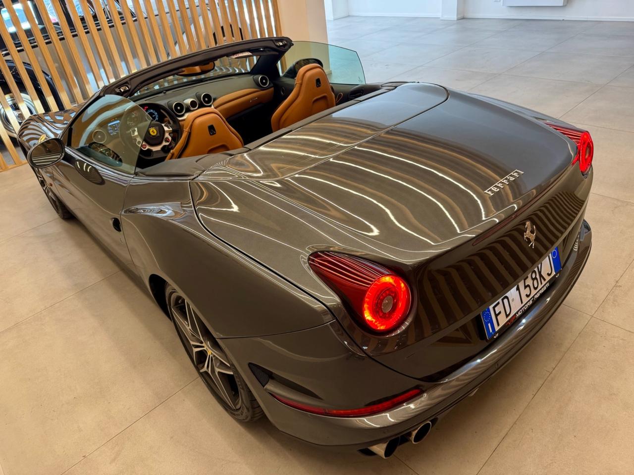 Ferrari California TURBO 3.9 V8 560 CV FULL OPTIONALS