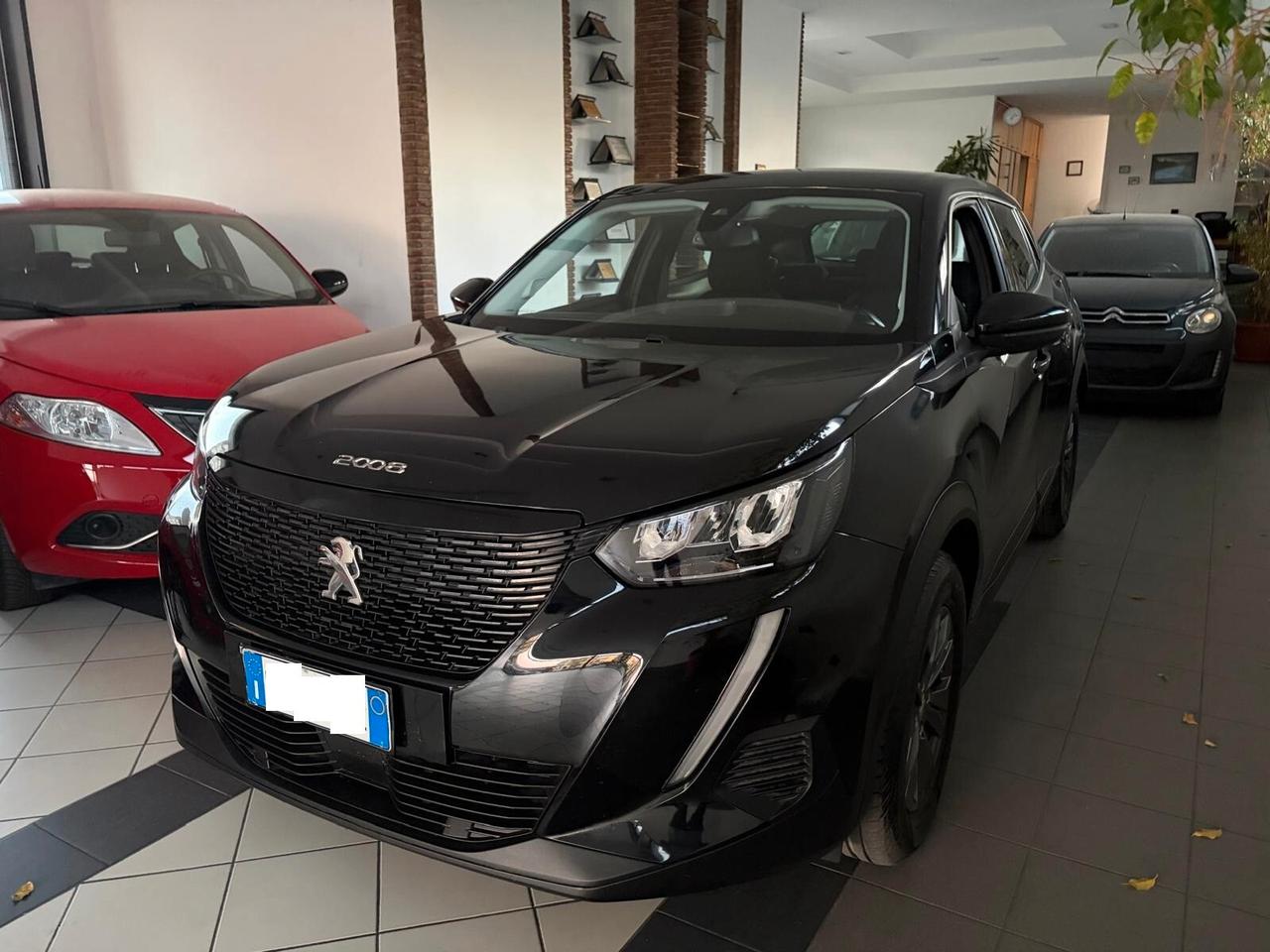 Peugeot 2008 PureTech 155 S&S EAT8 GT