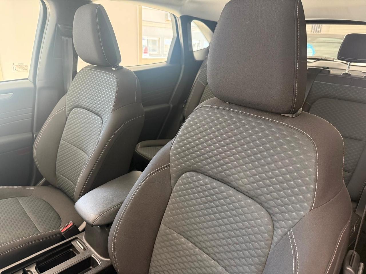 Ford Kuga 1.5 EcoBlue 120 CV aut. 2WD Titanium Business