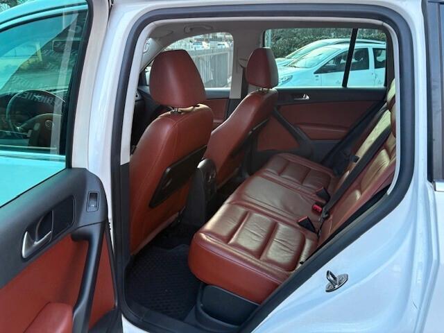 Volkswagen Tiguan 2.0 TDI DPF 4MOTION Sport & Style