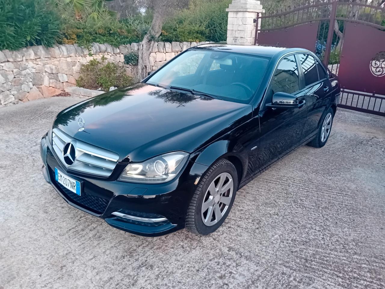 Mercedes-benz C 200 CDI BlueEFFICIENCY Elegance