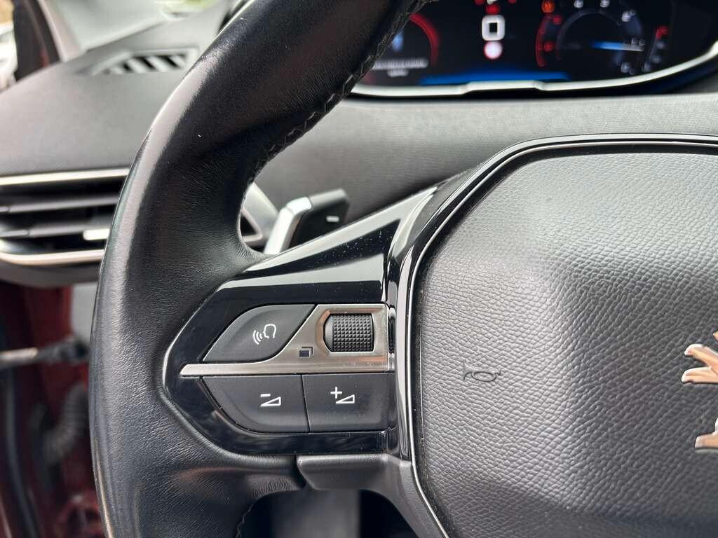 Peugeot 3008 BlueHDi 130 S&S 2019 / Km 127.000 condizioni pari al nuovo Tua a solo 149 Euro al mese