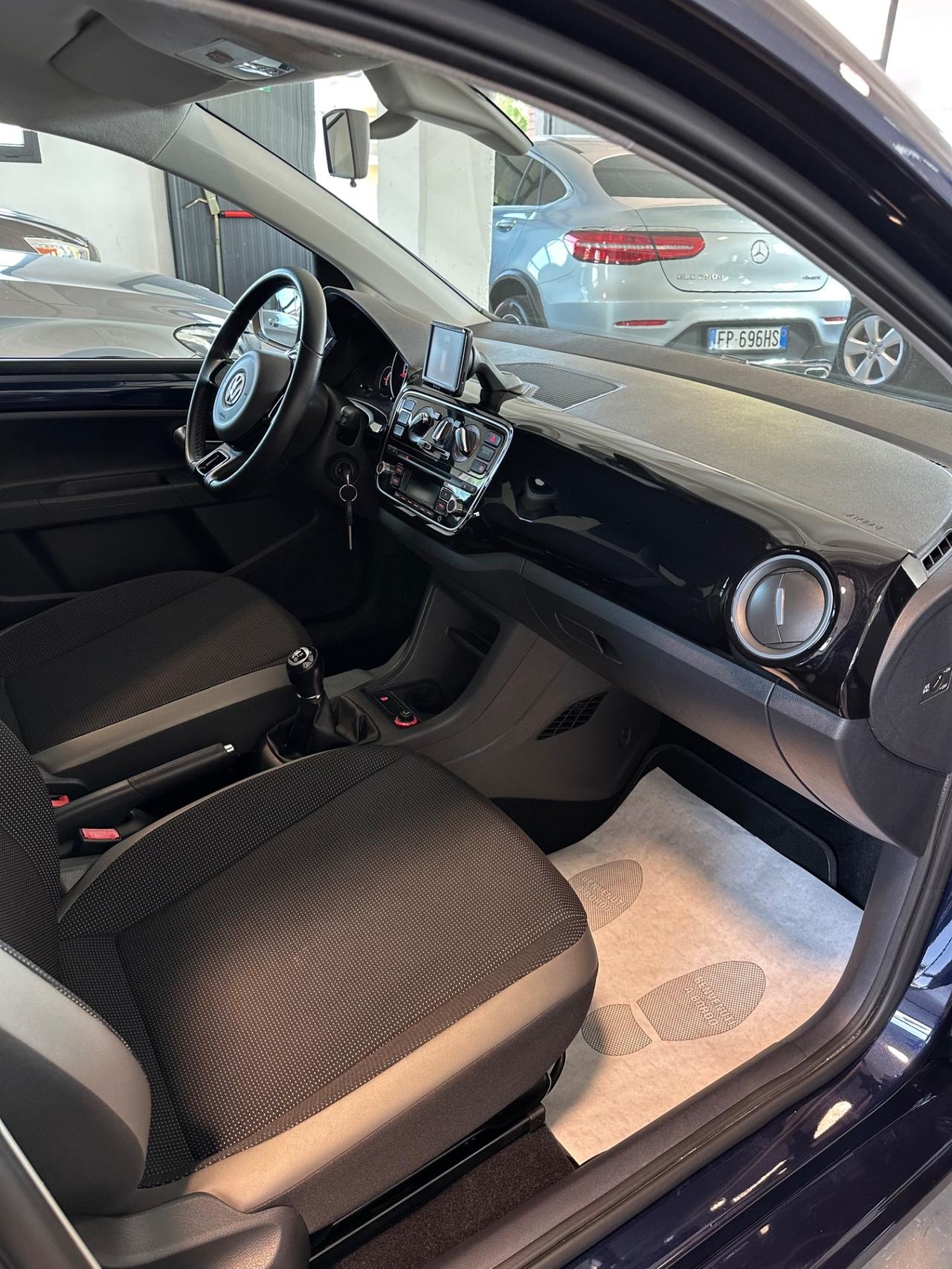 Volkswagen up! 1.0 5p. move