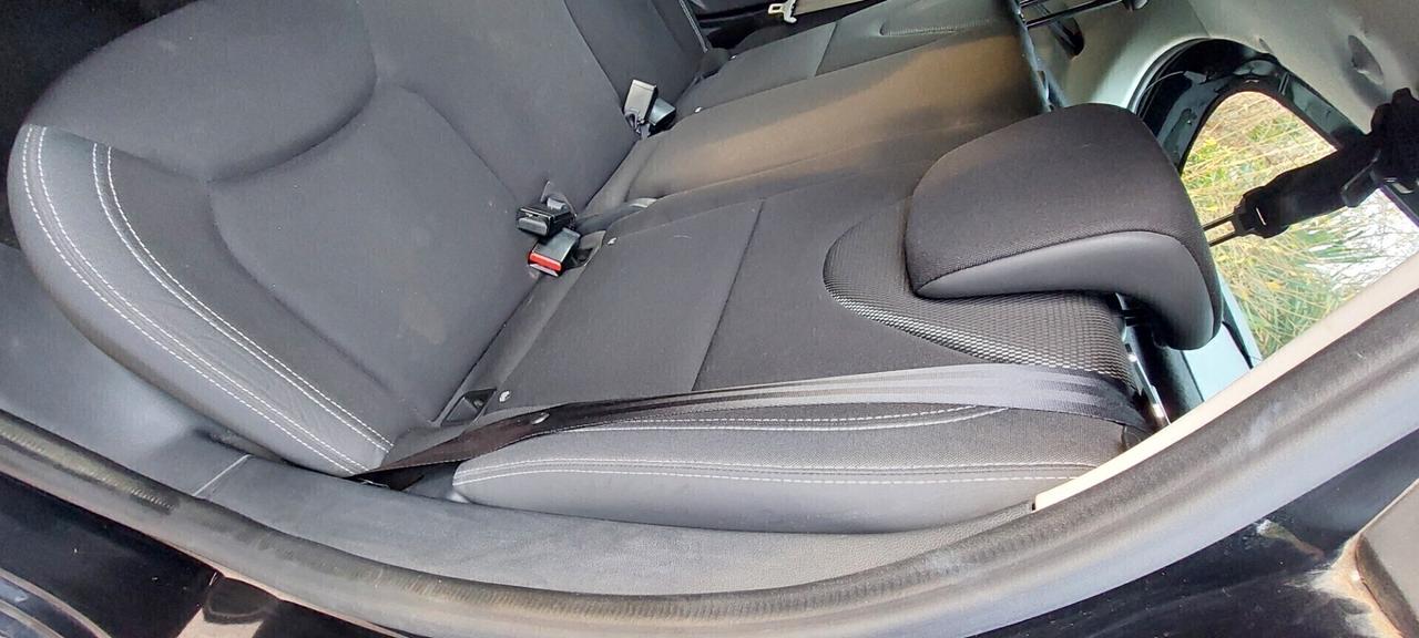 CLIO TCE 900 BENZINA/GPL DI SERIE 90 CV NAVIGATORE TELEFONO SENSORI FULL FULL IMPECCABILE