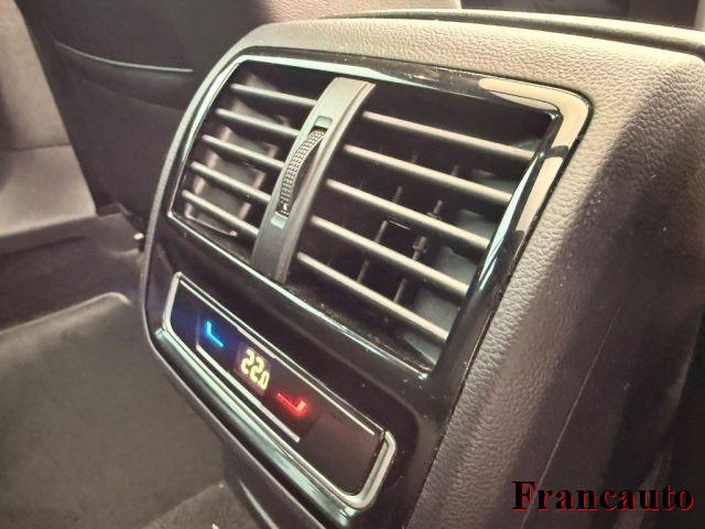 VOLKSWAGEN Passat Alltrack 2.0 TDI 200 CV 4MOTION DSG Executive