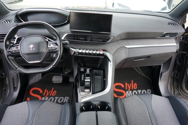 PEUGEOT 3008 Hybrid4 300 e-EAT8 GT