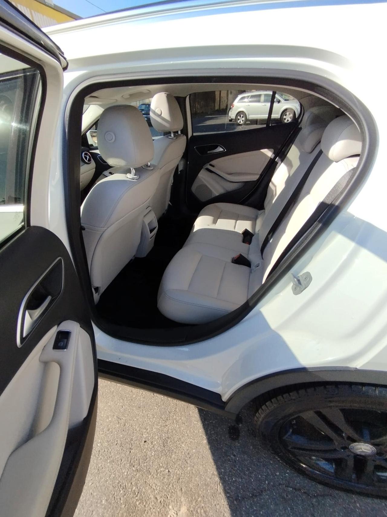 Mercedes GLA 200 CDI Premium Tetto Apribile