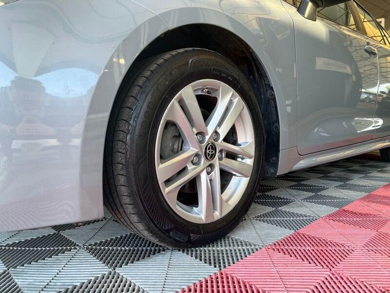 Toyota Corolla 1.8 Hybrid Active
