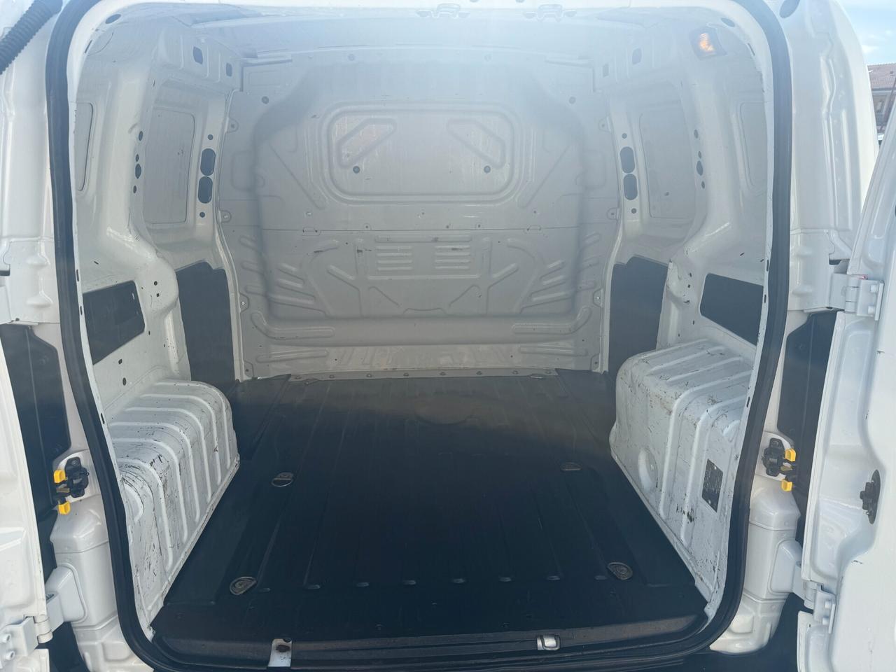 Fiat Fiorino 1.3 MJT 80CV Cargo Adventure