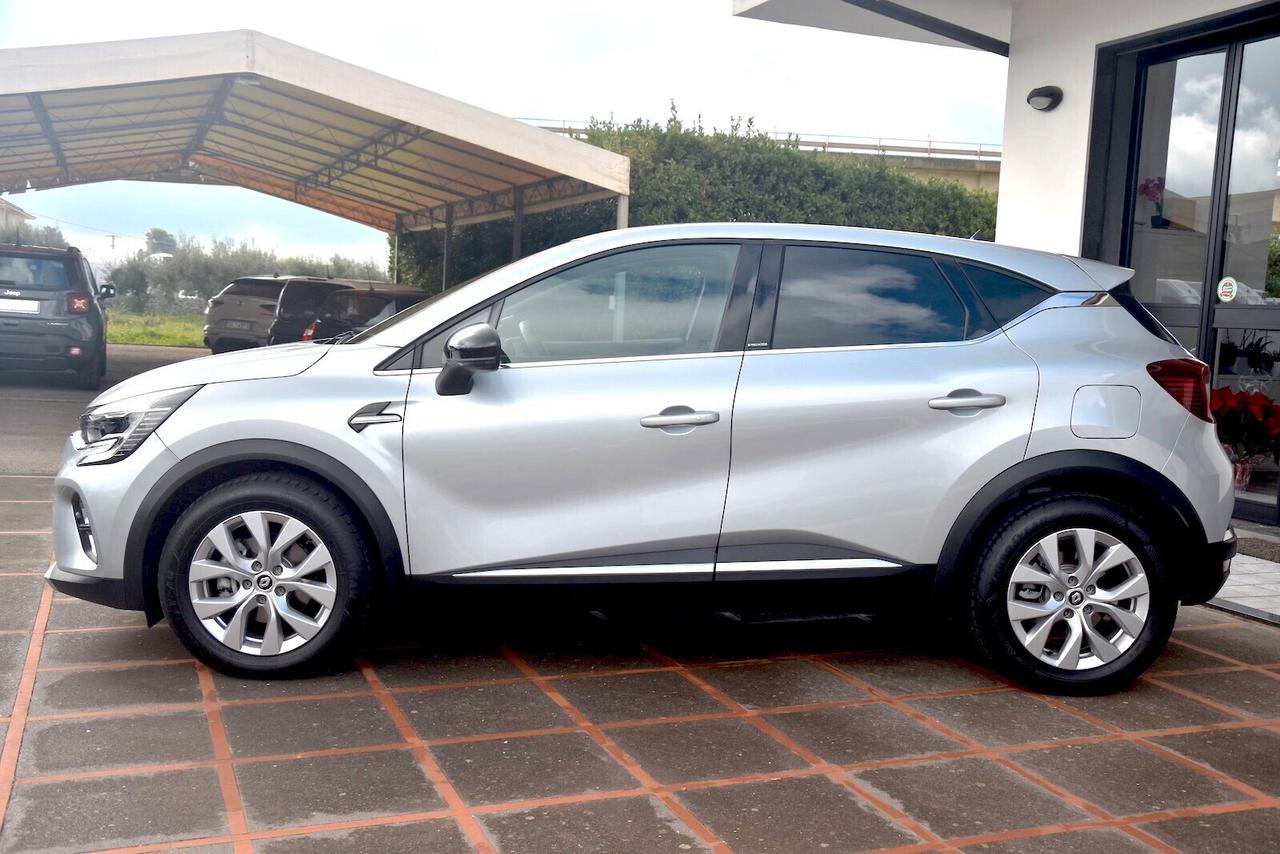Renault Captur Plug-in Hybrid E-Tech 160cv Intens