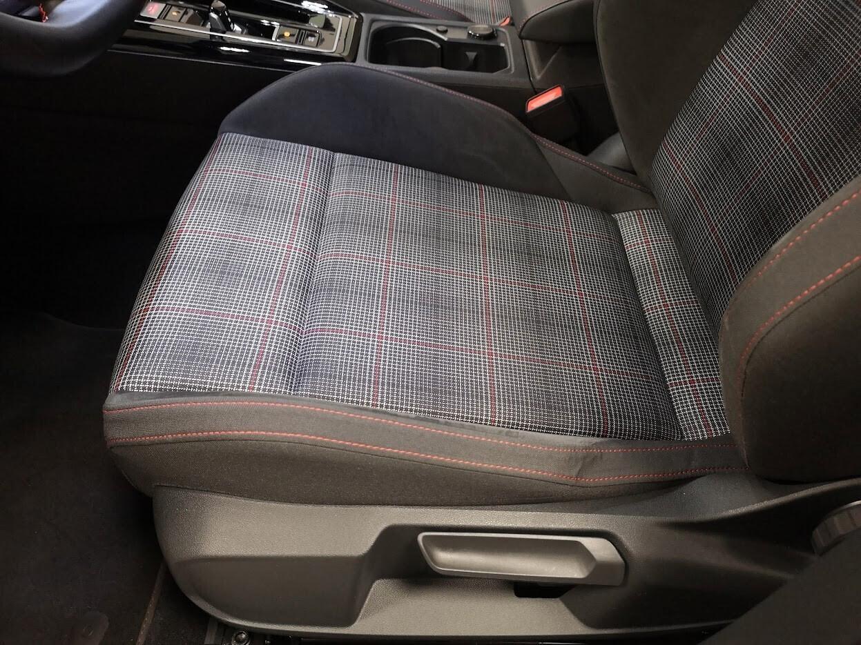 Volkswagen Golf GTI 2.0 TSI DSG Exterior "Black Style"