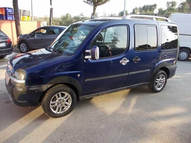 Fiat Doblò 1.9 JTD Malibù con gancio traino