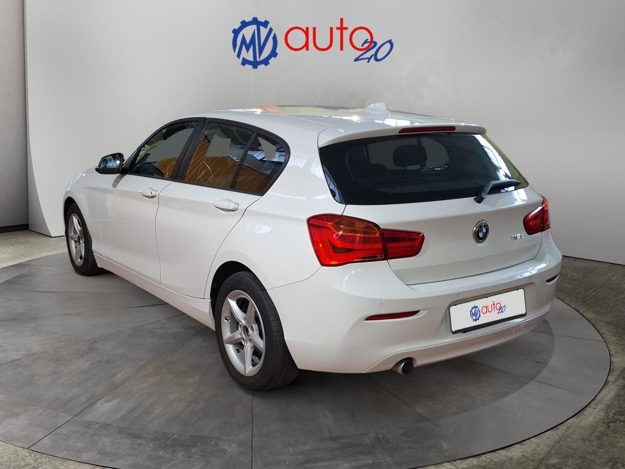 Bmw 116d 5p. Sport 116cv automatica