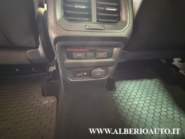 VOLKSWAGEN Tiguan 1.6 TDI SCR Sport BM Technology R-Line *90.000 KM*