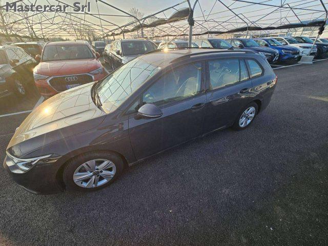VOLKSWAGEN Golf Variant Golf VIII Variant 1.0 tsi evo Life 110cv - GF044WJ