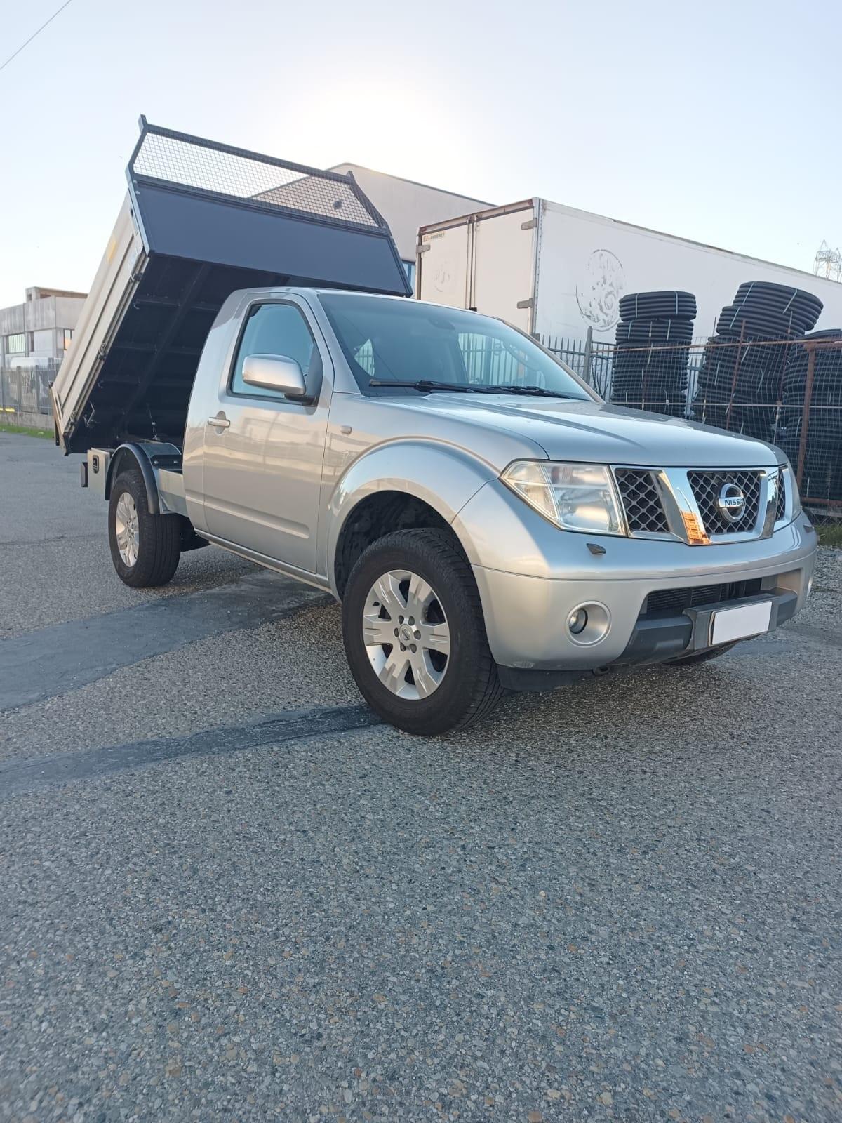 Nissan Navara 2.5 dCi 2 porte King Cab XE