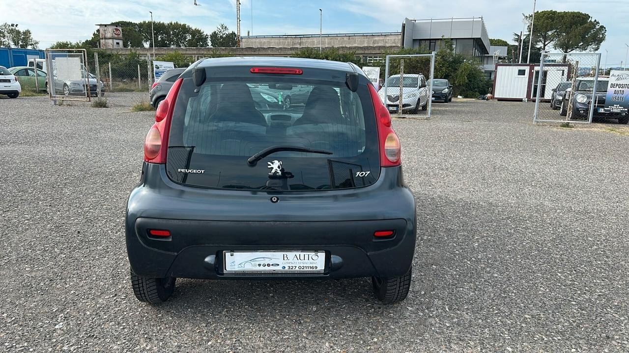 Peugeot 107 1.0 68CV 5p. Sweet Years